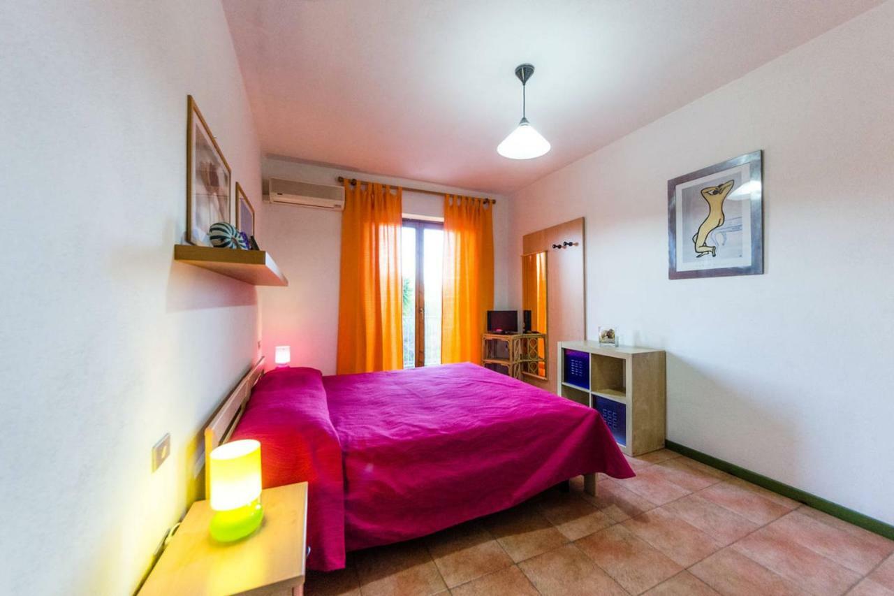 Casa Vacanze Pas سانتا تيريزا غالّورا المظهر الخارجي الصورة