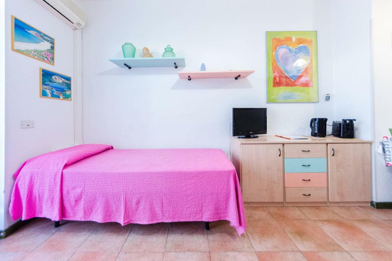 Casa Vacanze Pas سانتا تيريزا غالّورا المظهر الخارجي الصورة